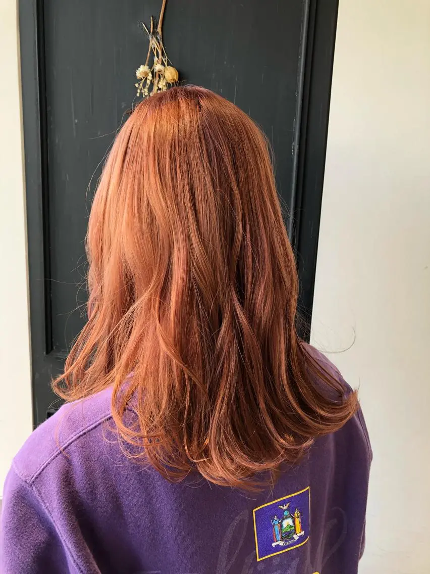 セミロング カラー ハイトーンカラー ピンクカラー 金子 富士のヘアスタイル