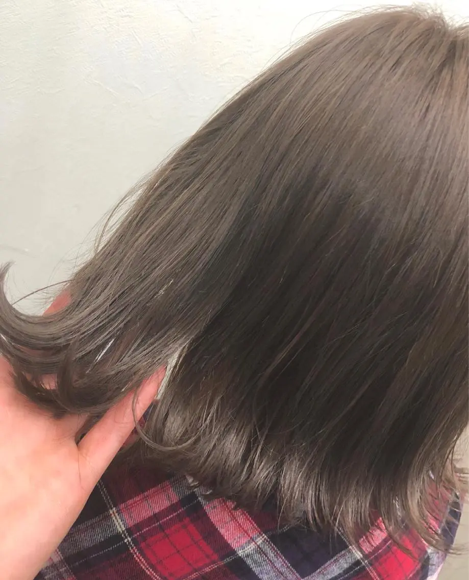 ミディアム アッシュ アッシュブラウン MAKO ❤️🔥NEXTのヘアスタイル