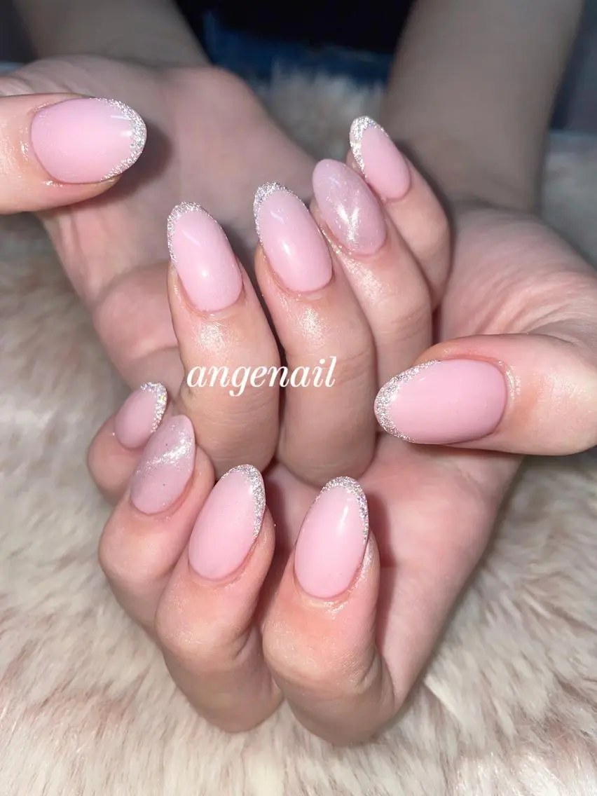ネイル ハンドネイル オーナーネイリスト MAKIのネイルデザイン