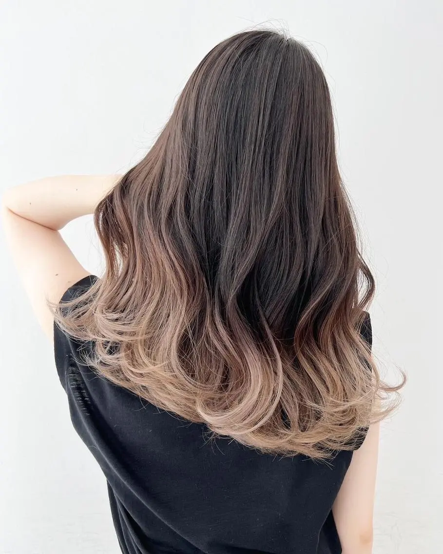 ロング ヘアカラー トリートメント 【公式】amble luxe池袋東口🩷のヘアスタイル