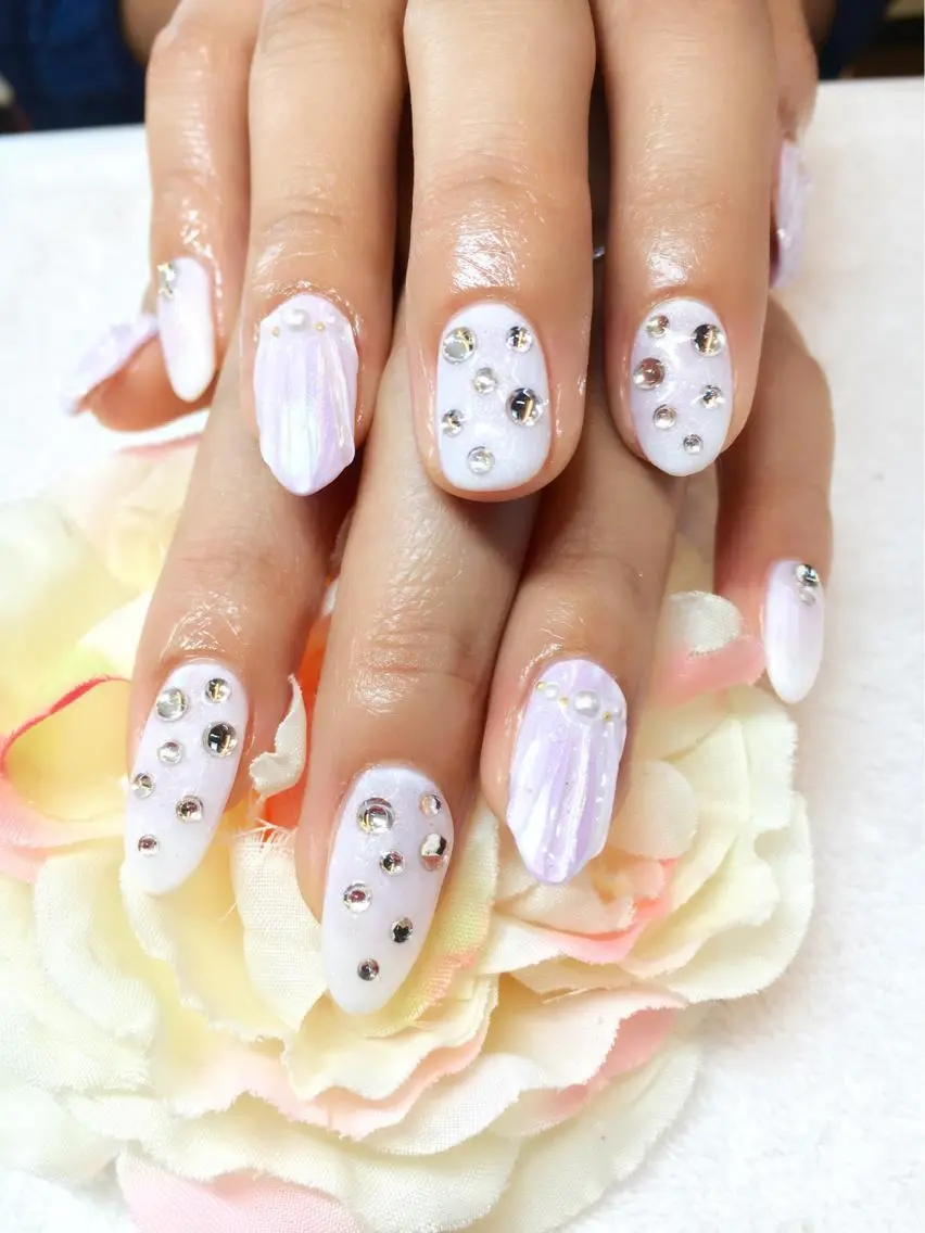 ネイル フットネイル ジェルネイル ミラーネイル パラジェル 春ネイル clover nailのネイルデザイン