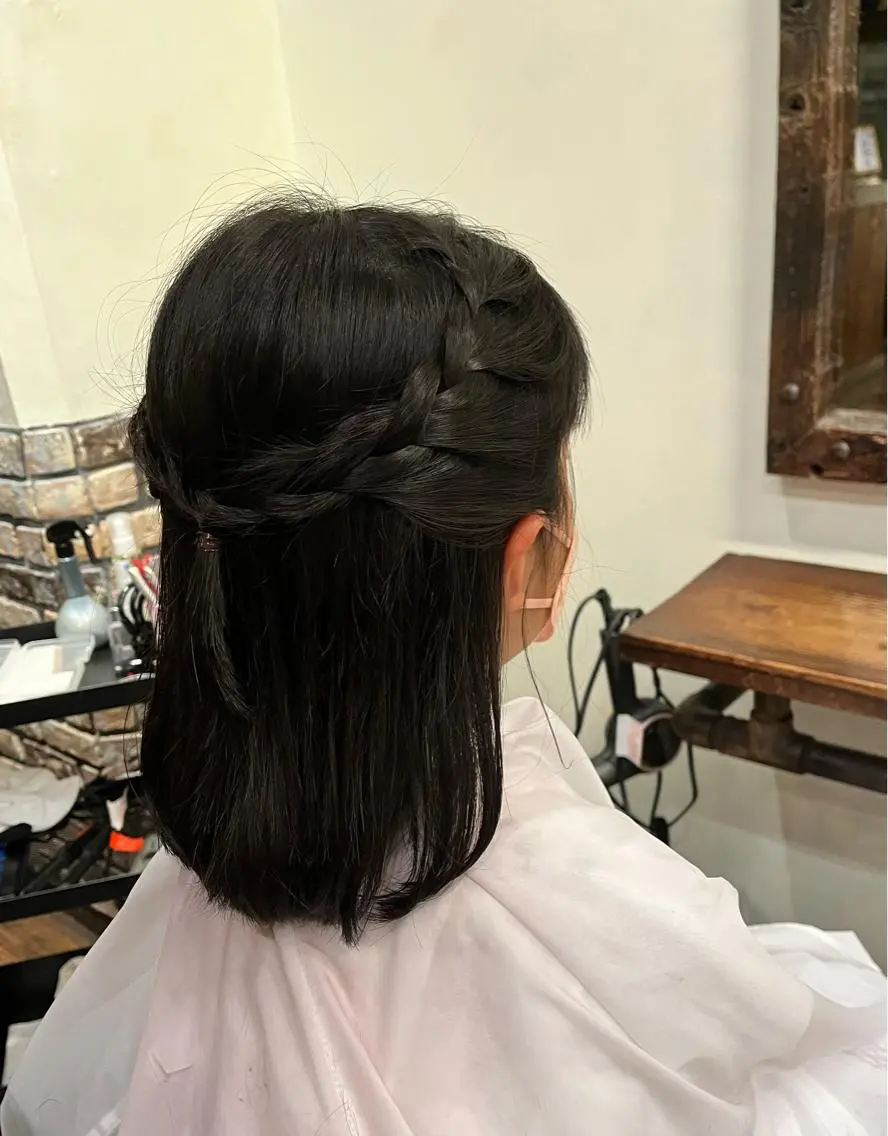 ミディアム 古川 尚実のヘアスタイル