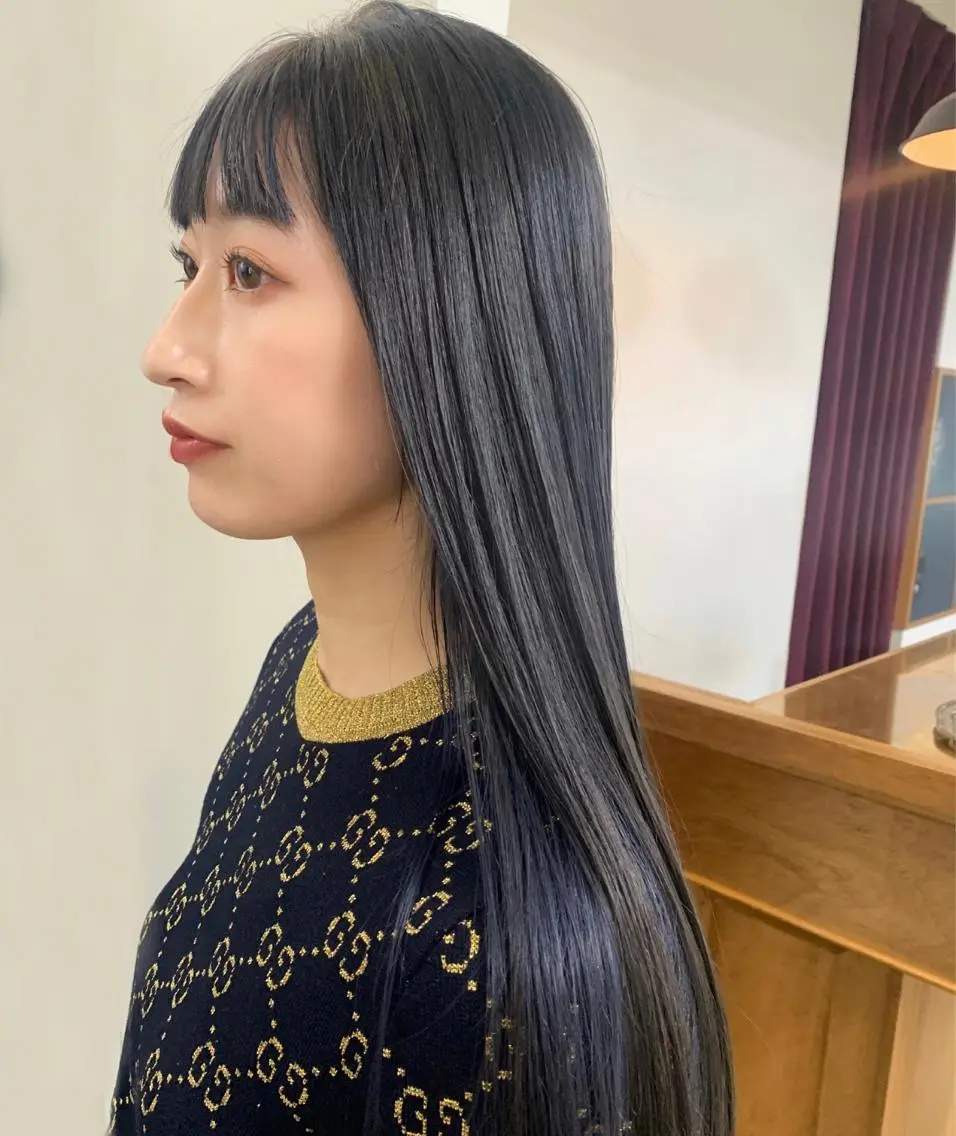 ロング アッシュ アッシュグレー まろやか透明感カラー ♡MANAのヘアスタイル