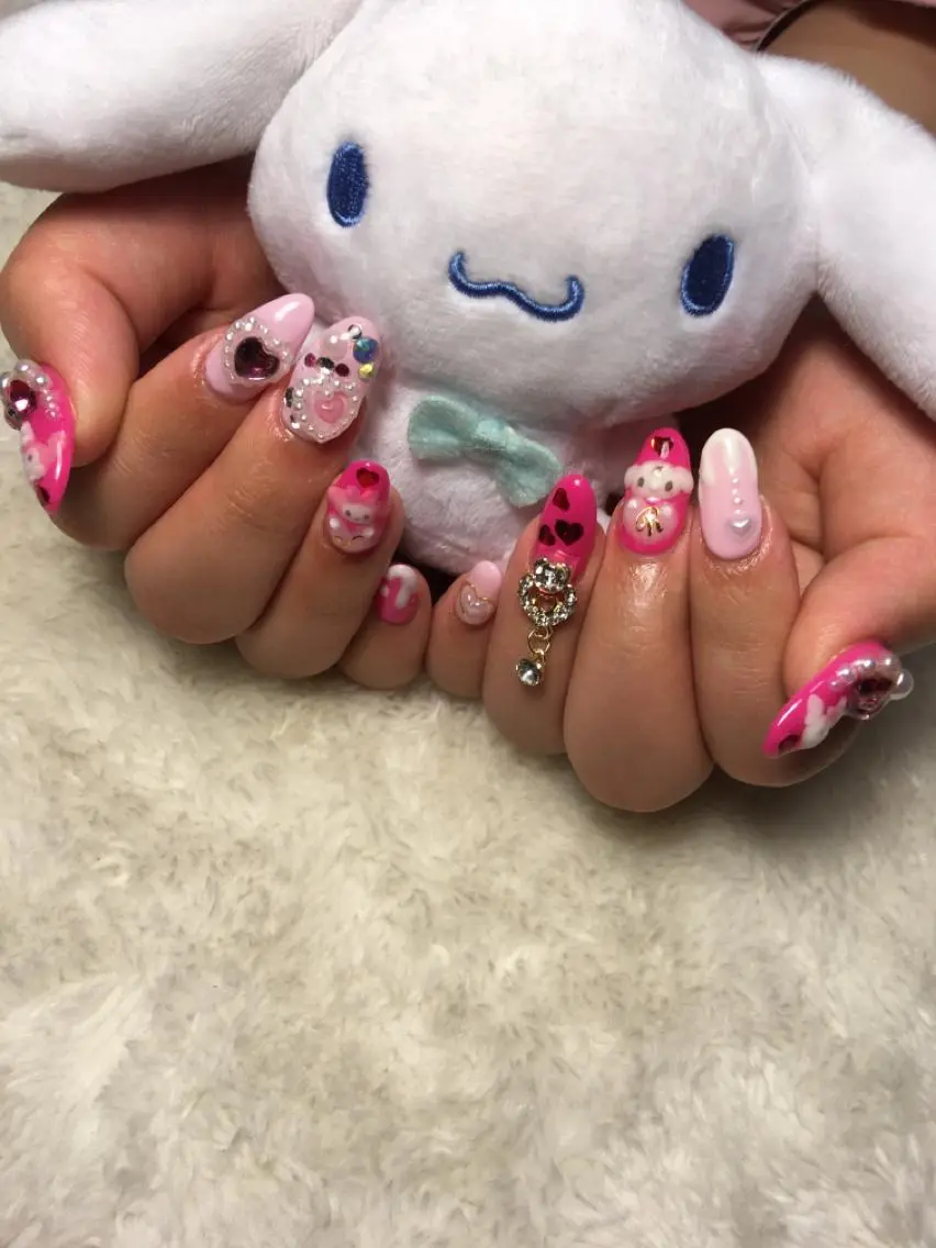 ネイル 中村 翠のネイルデザイン