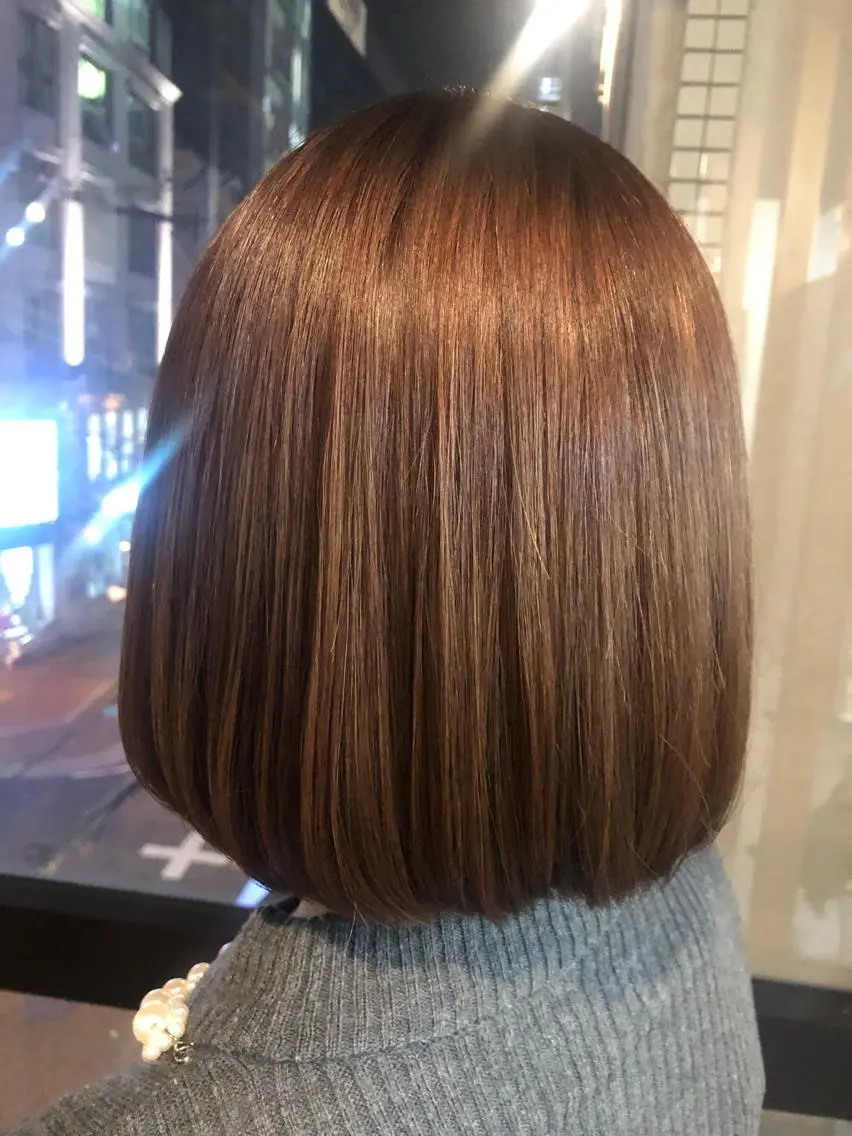 ショート カラー 髪質改善&ブリーチ 伊勢 祐一郎のヘアスタイル