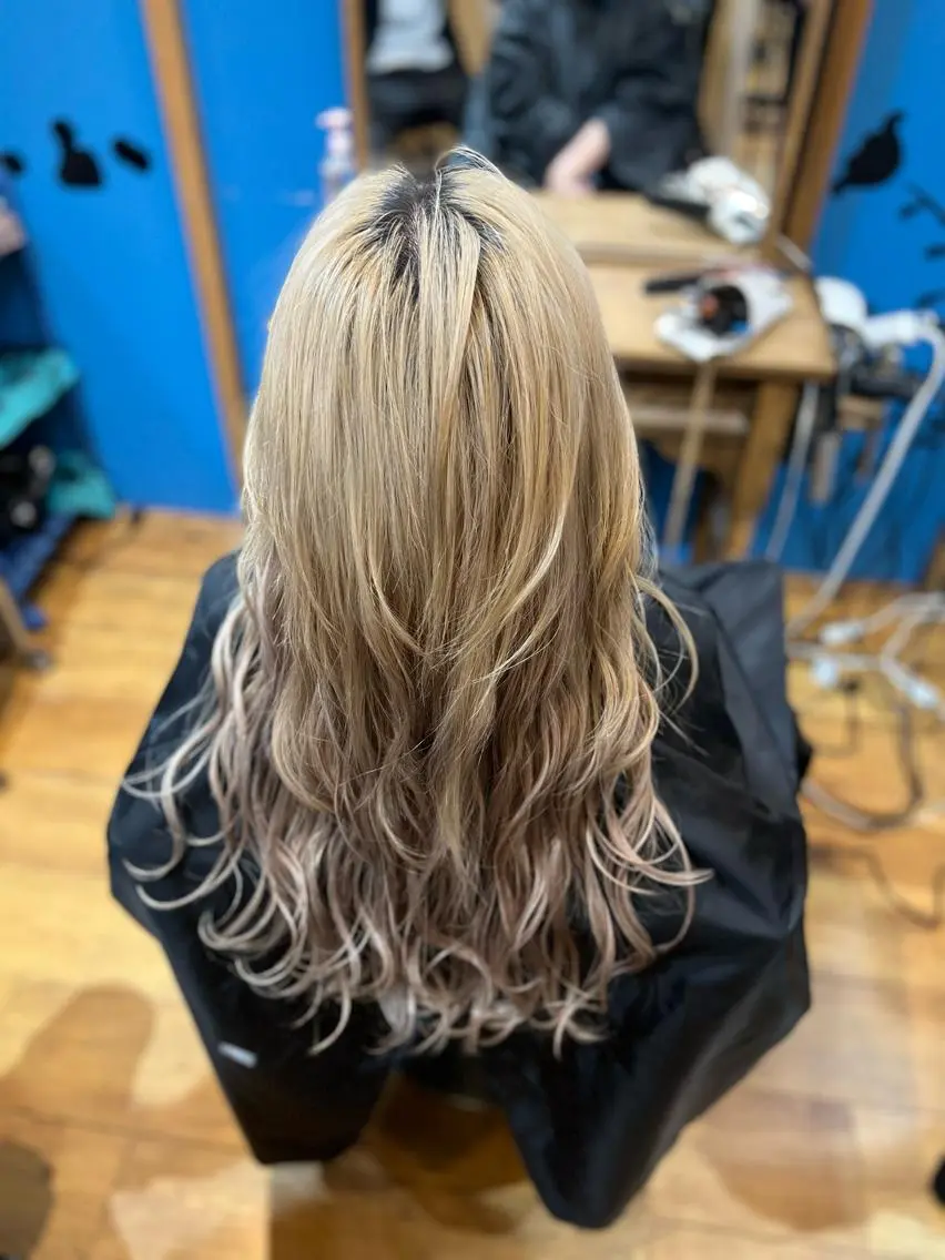 ロング ロング 須永 優希のヘアスタイル