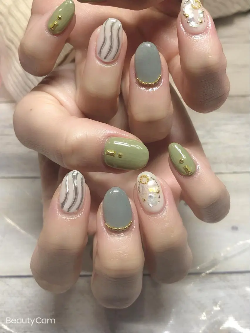 ネイル ✨アン ミユ✨のネイルデザイン