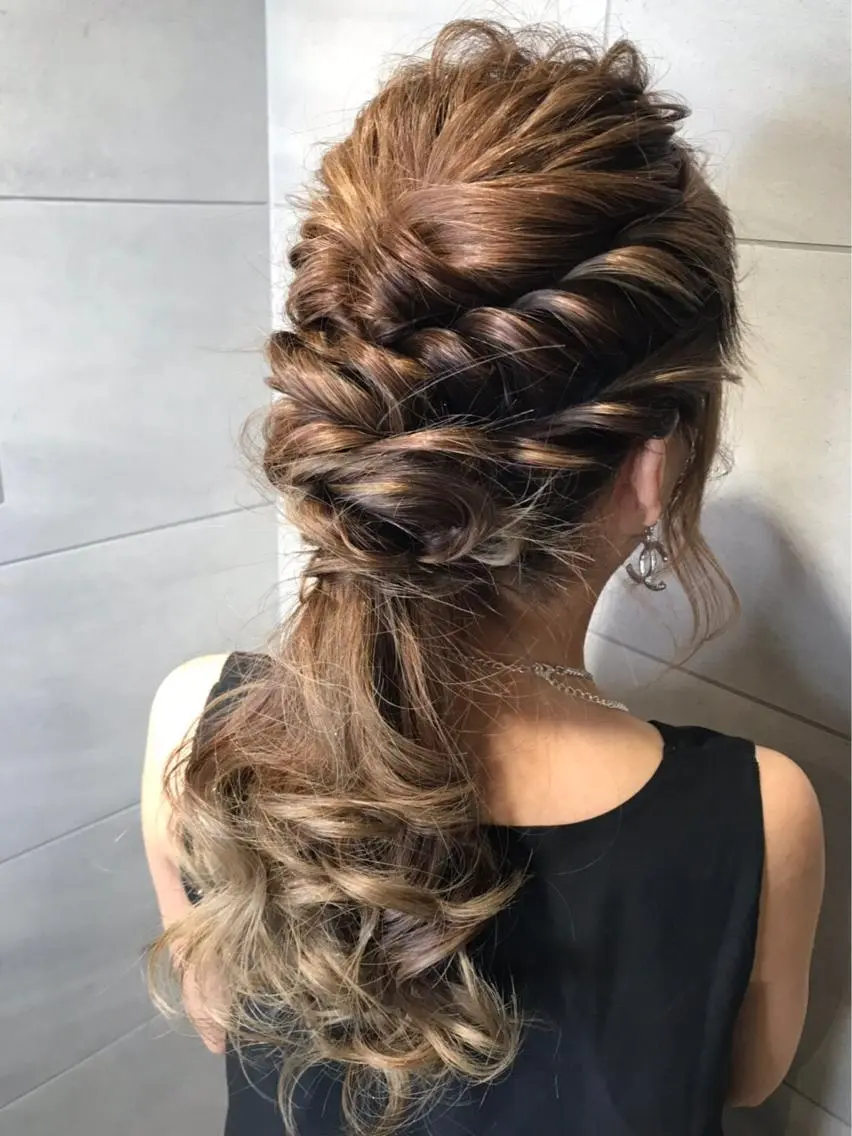 ロング ヘアアレンジ ポニーテール 田中 アキオのヘアスタイル