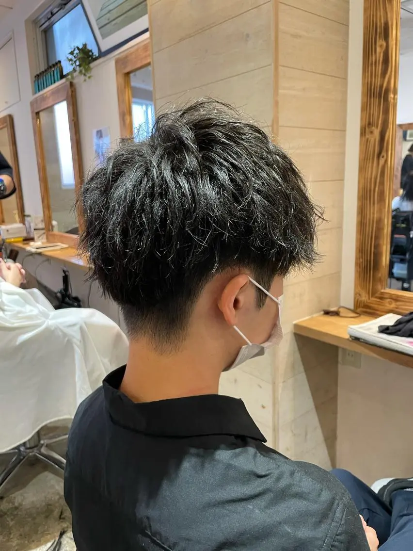 メンズ マッシュ 刈り上げ 優真/難波で 1番パーマが上手いのヘアスタイル
