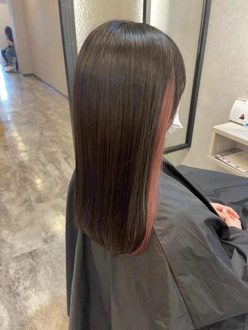 ロング カラー イヤリングカラー ピンクカラー 猪ノ原 弘子のヘアスタイル