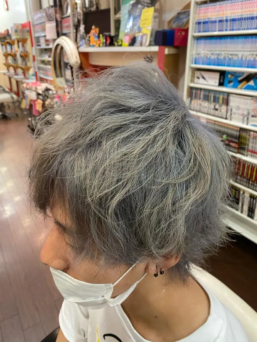 メンズ メンズブリーチ ヘアカラー ゆぴ☾‪/推しカラー /ハイトーンのヘアスタイル