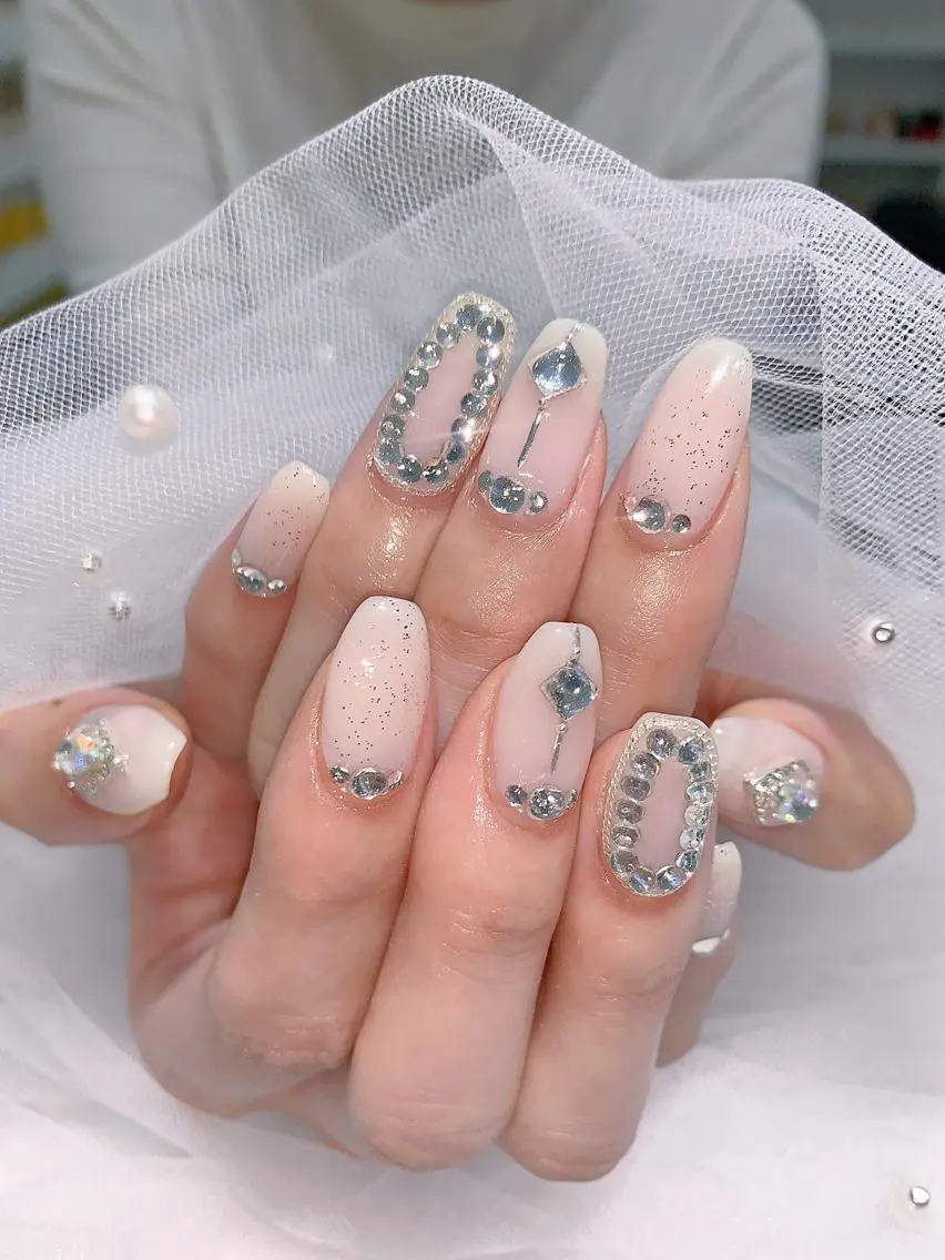 ネイル ハンドネイル Queens momoのネイルデザイン