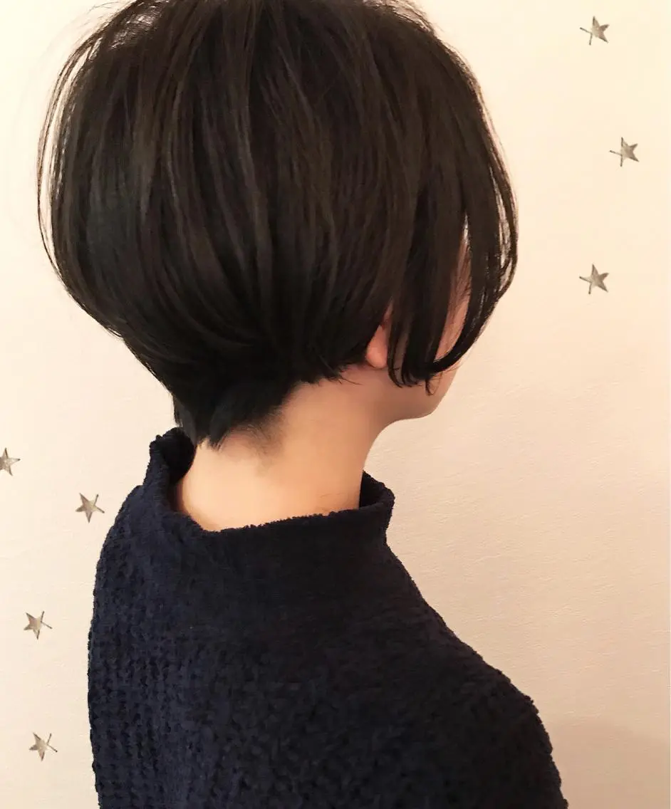 ショート 市川 千夏のヘアスタイル