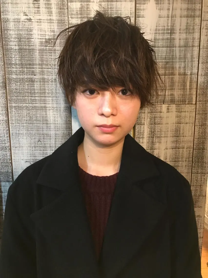 ショート カット ヘアカラー トリートメント 亀井 崇之のヘアスタイル