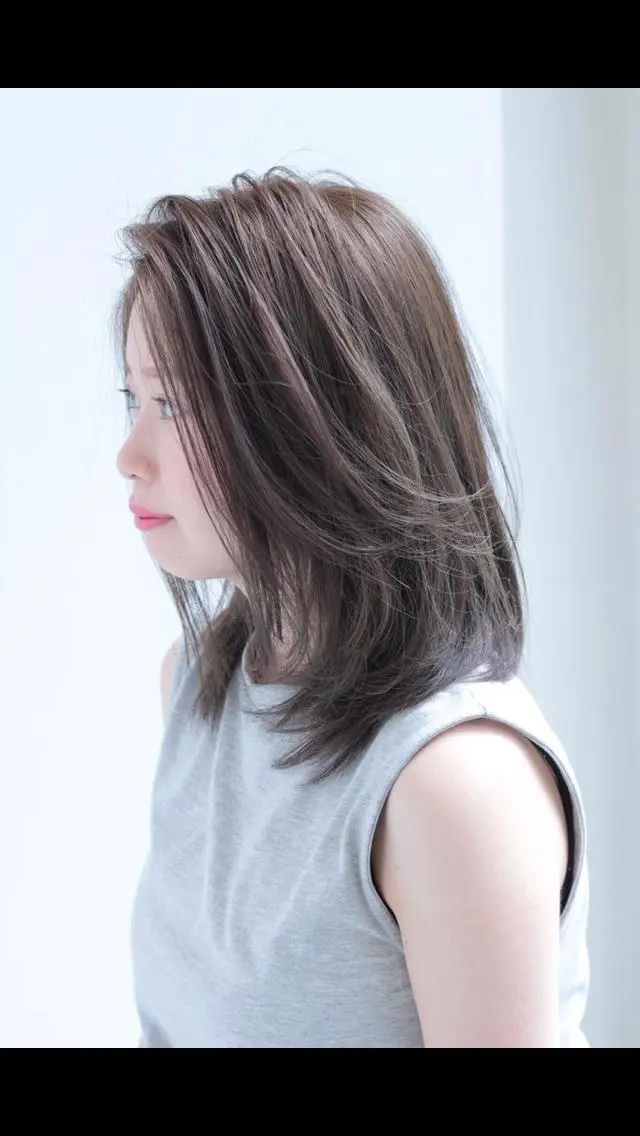 ミディアム カラー ヘアカラー トリートメント 農添 杏のヘアスタイル