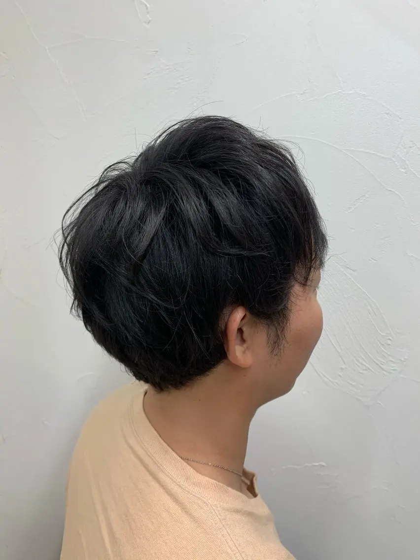 ショート 三好 羽美のヘアスタイル