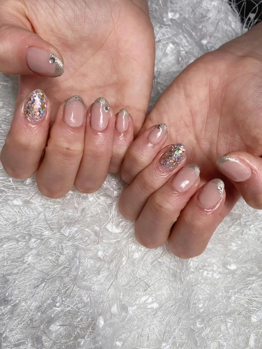 ネイル 長さ出し フレンチネイル ジェルネイル グラデーション 韓国ネイル ハンドネイル Nail&eye Belire 新宿のネイルデザイン