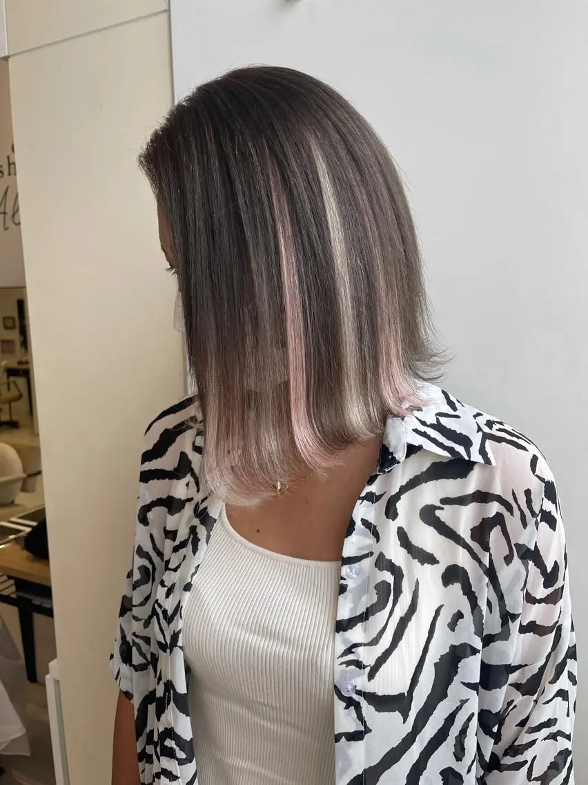 ミディアム カラー ピンクカラー エクステ エクステ インナーエクステ渋谷 🦋KAJIのヘアスタイル