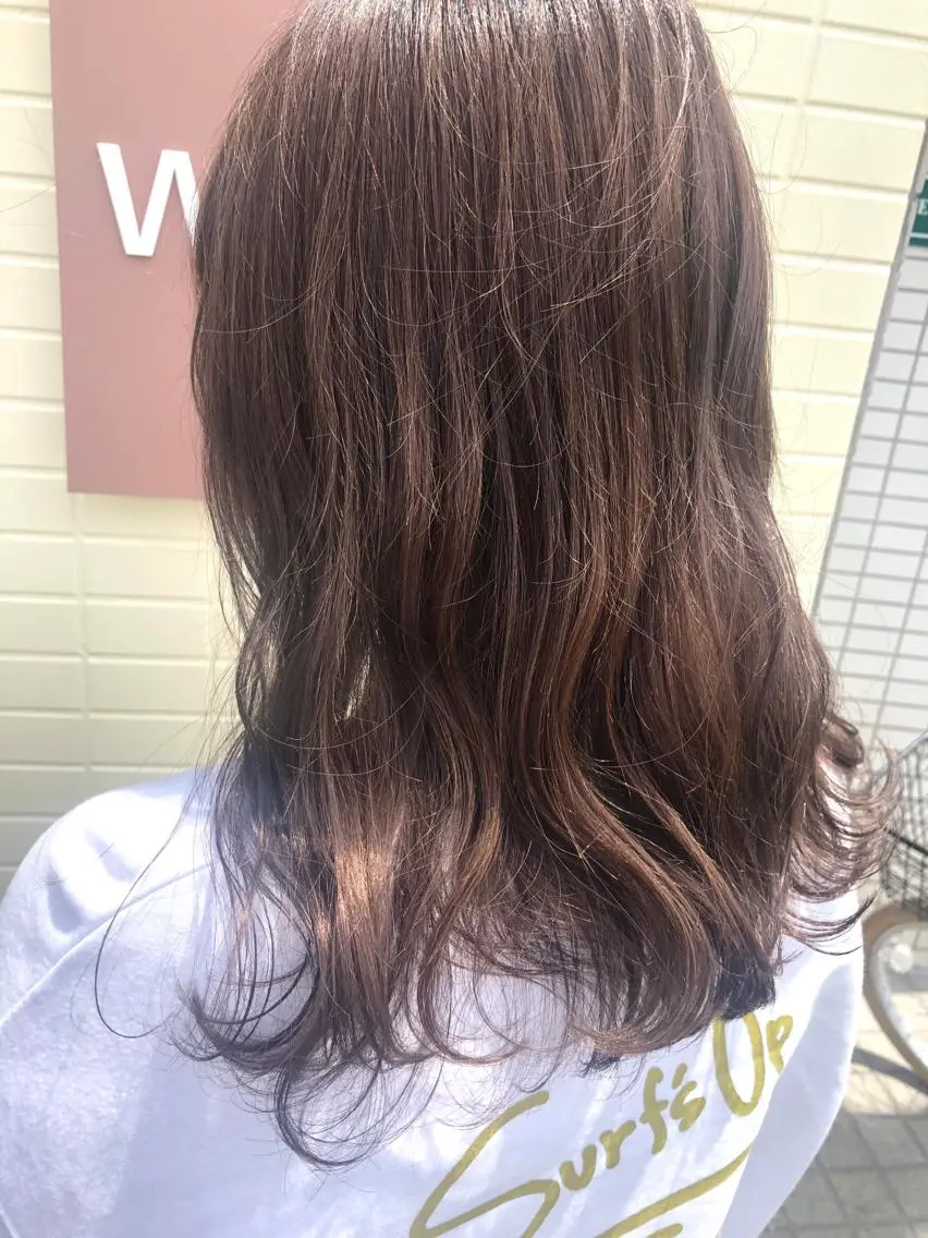 セミロング Kaede .のヘアスタイル