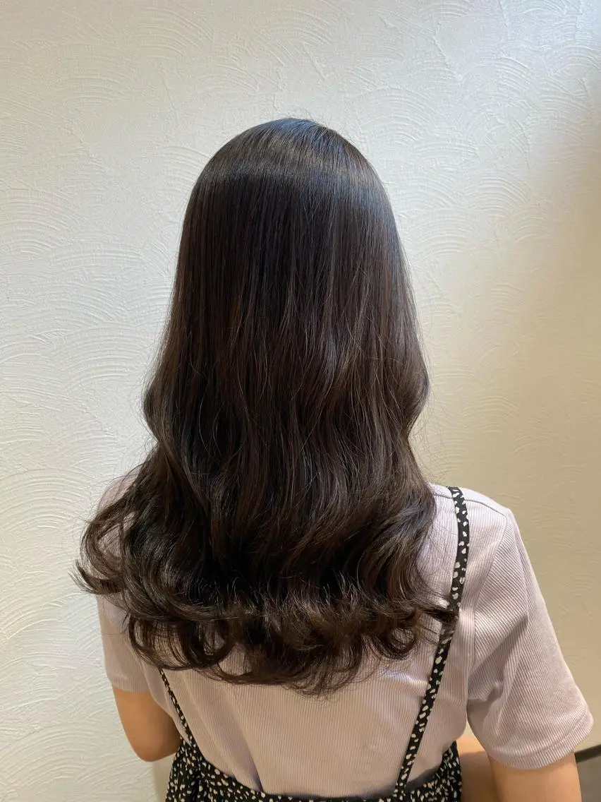 ロング カラー カット トリートメント やまぐち あやみのヘアスタイル