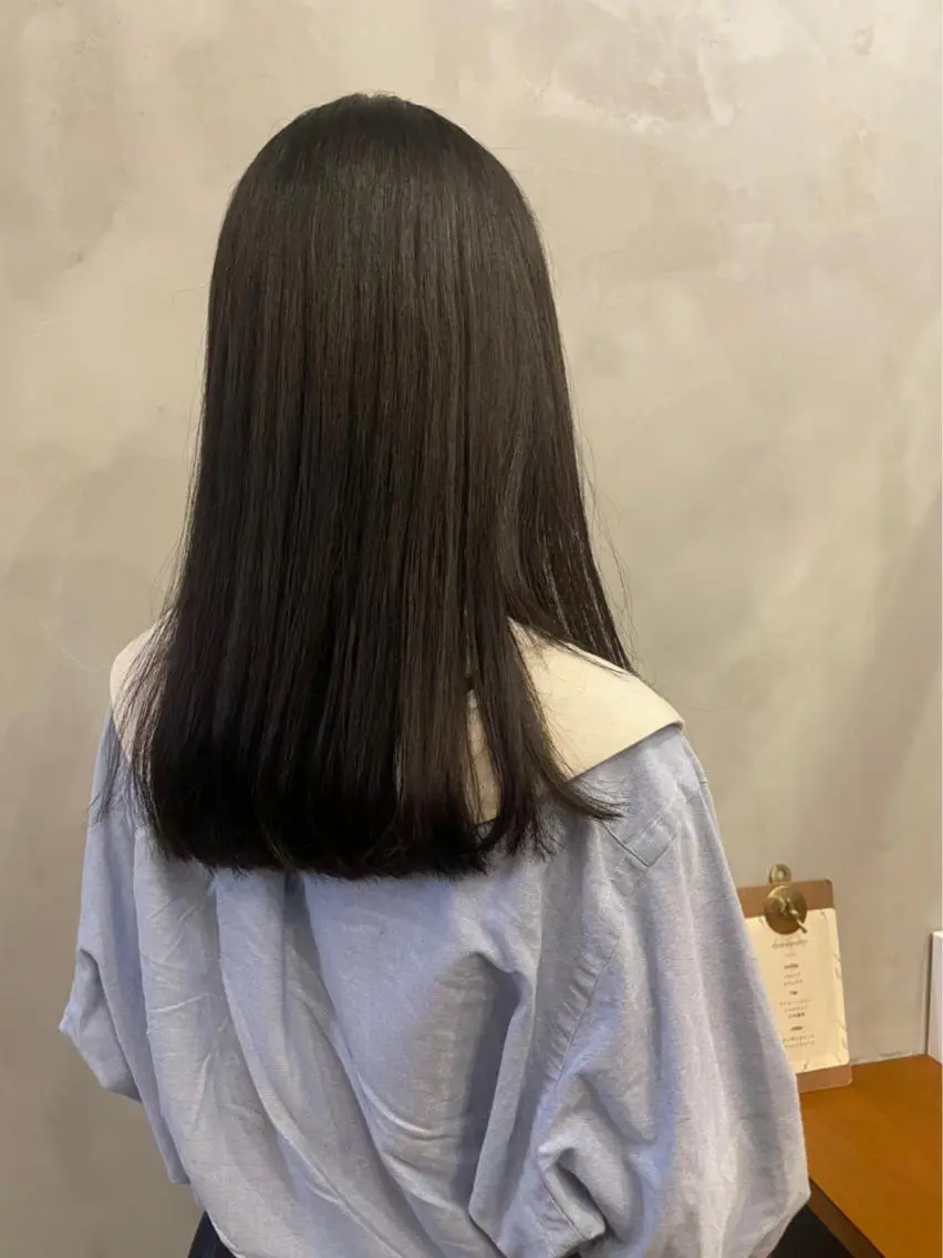 セミロング パーマ 縮毛矯正 トリートメント 小顔カット 🌿リョウカのヘアスタイル