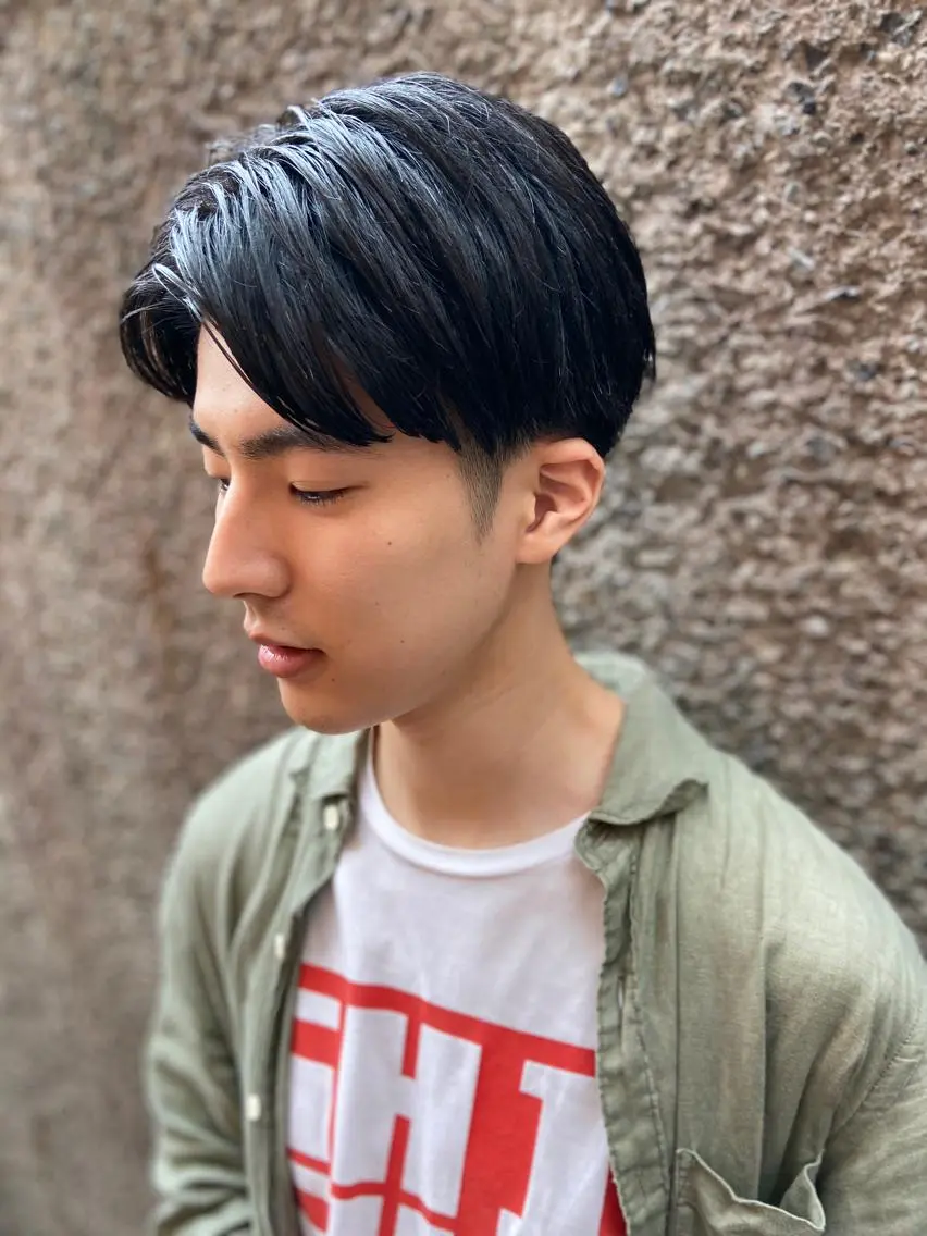 ショート パーマ ヘアアレンジ メンズ センターパート ちこ .のヘアスタイル