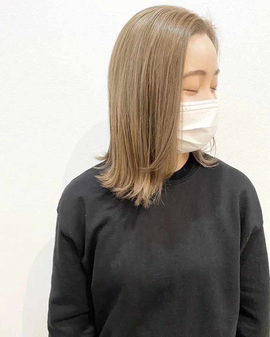 ミディアム カット ヘアカラー トリートメント MYRTLE TSUNODAのヘアスタイル