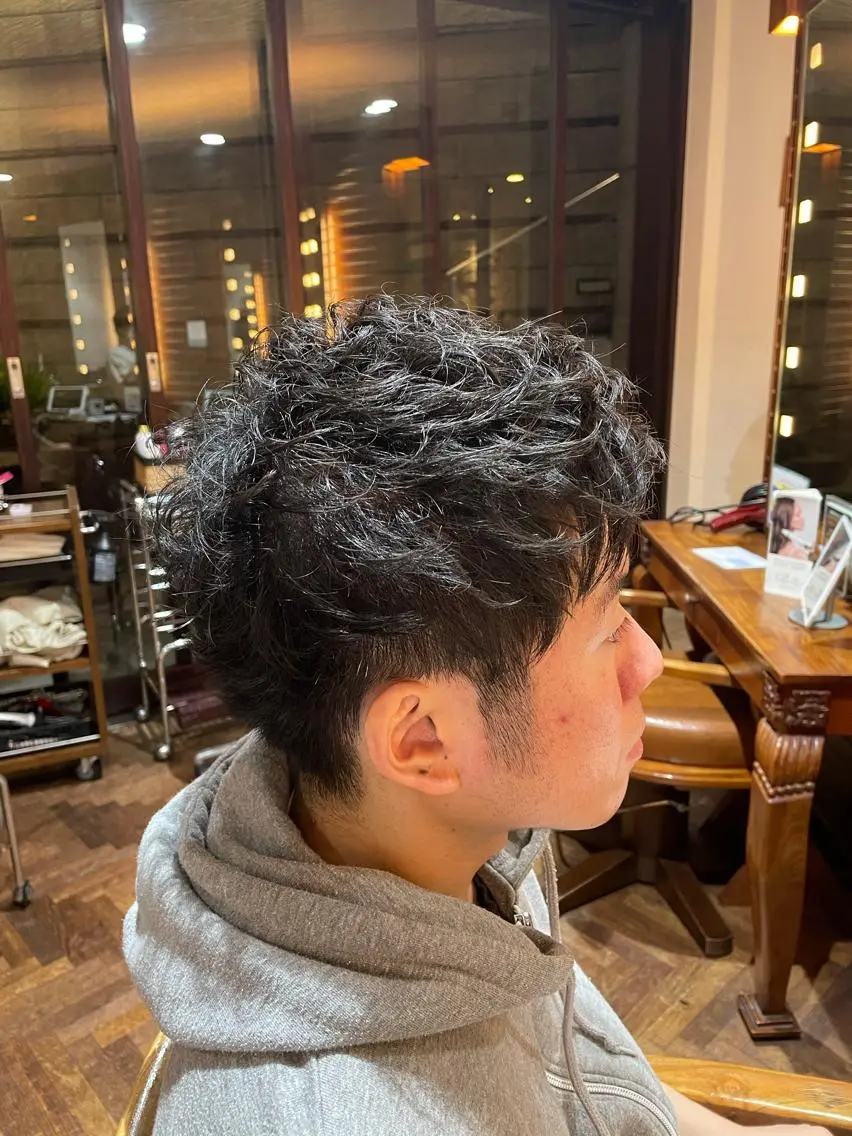 メンズ モヒカン ツーブロック 刈り上げ stylist YUTOのヘアスタイル