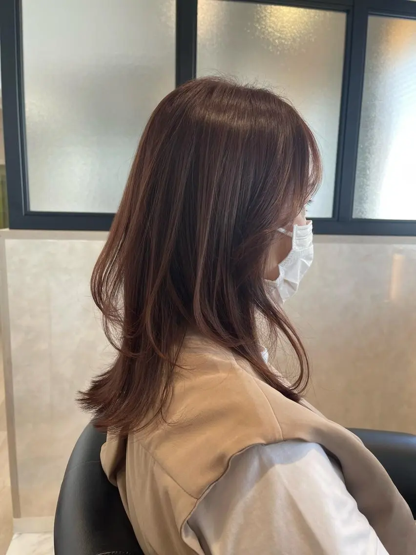 セミロング カラー カット ヘアカラー トリートメント emi/髪質改善/ 韓国風/艶カラーのヘアスタイル