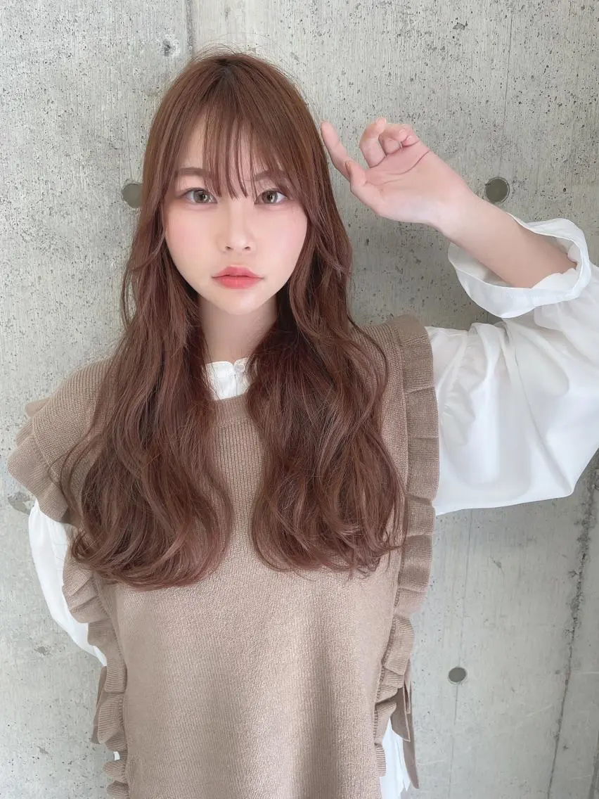 ロング カラー 栗原 瑠世のヘアスタイル