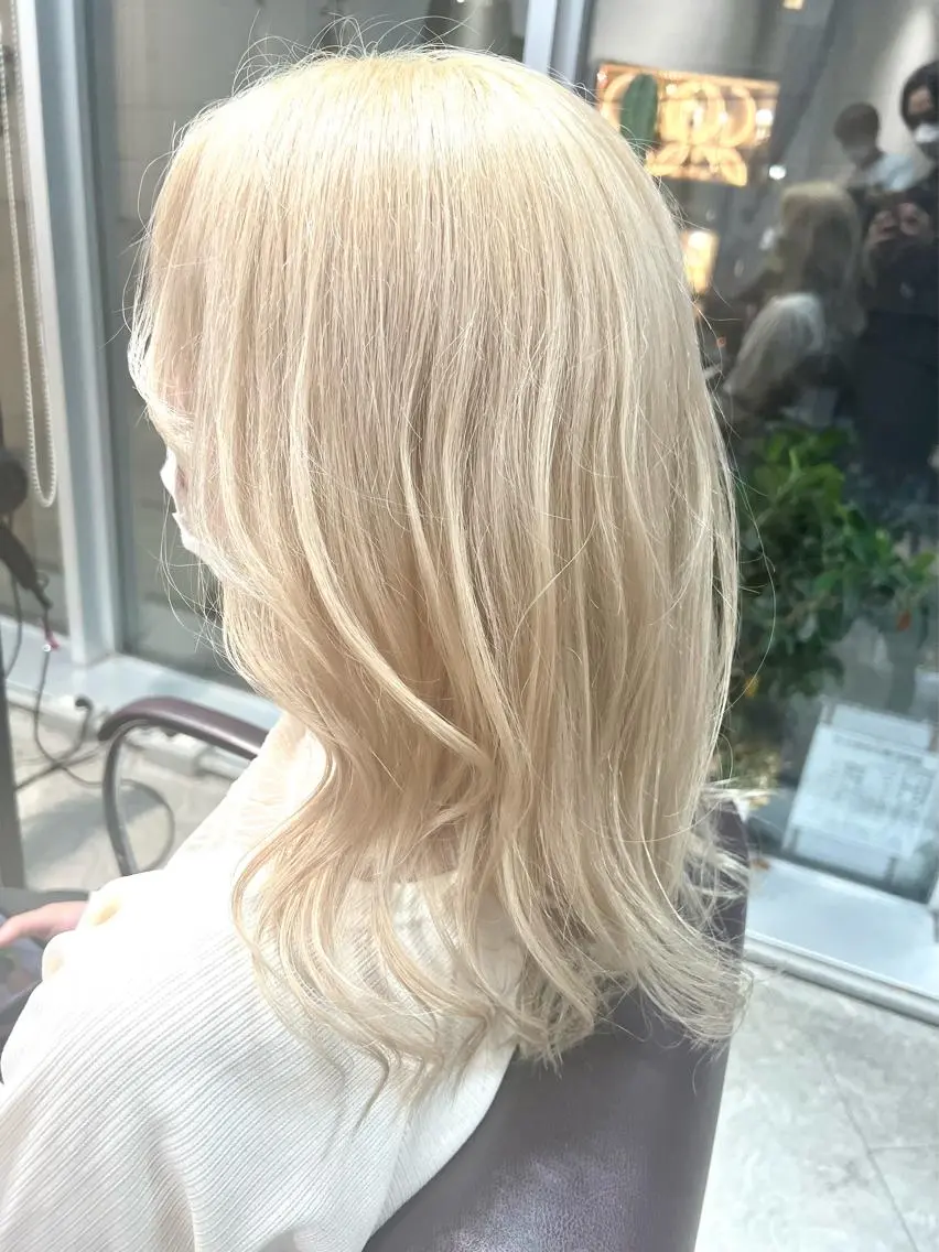 セミロング カラー ヘアアレンジ ネイル ヘアカラー トリートメント ヘアセット 🌈インナーカラー ‘ショウマ’🌈のヘアスタイル