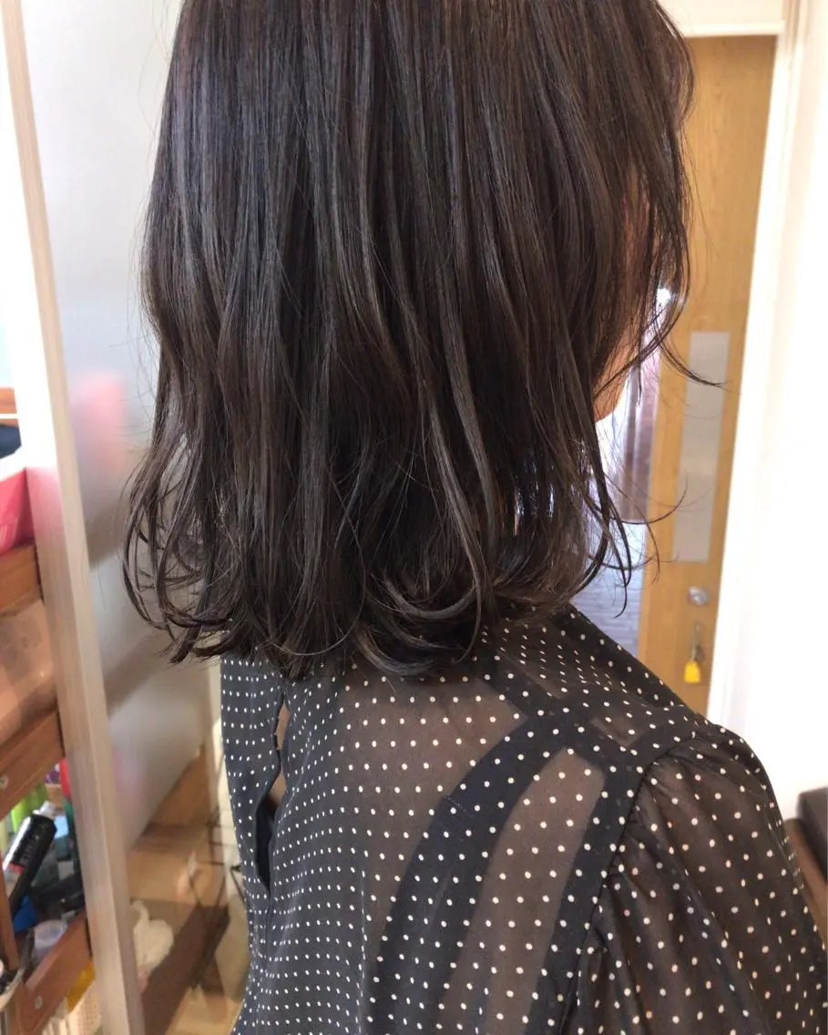 ミディアム カラー クニモトハルナ ボブ/柔らかカラーのヘアスタイル
