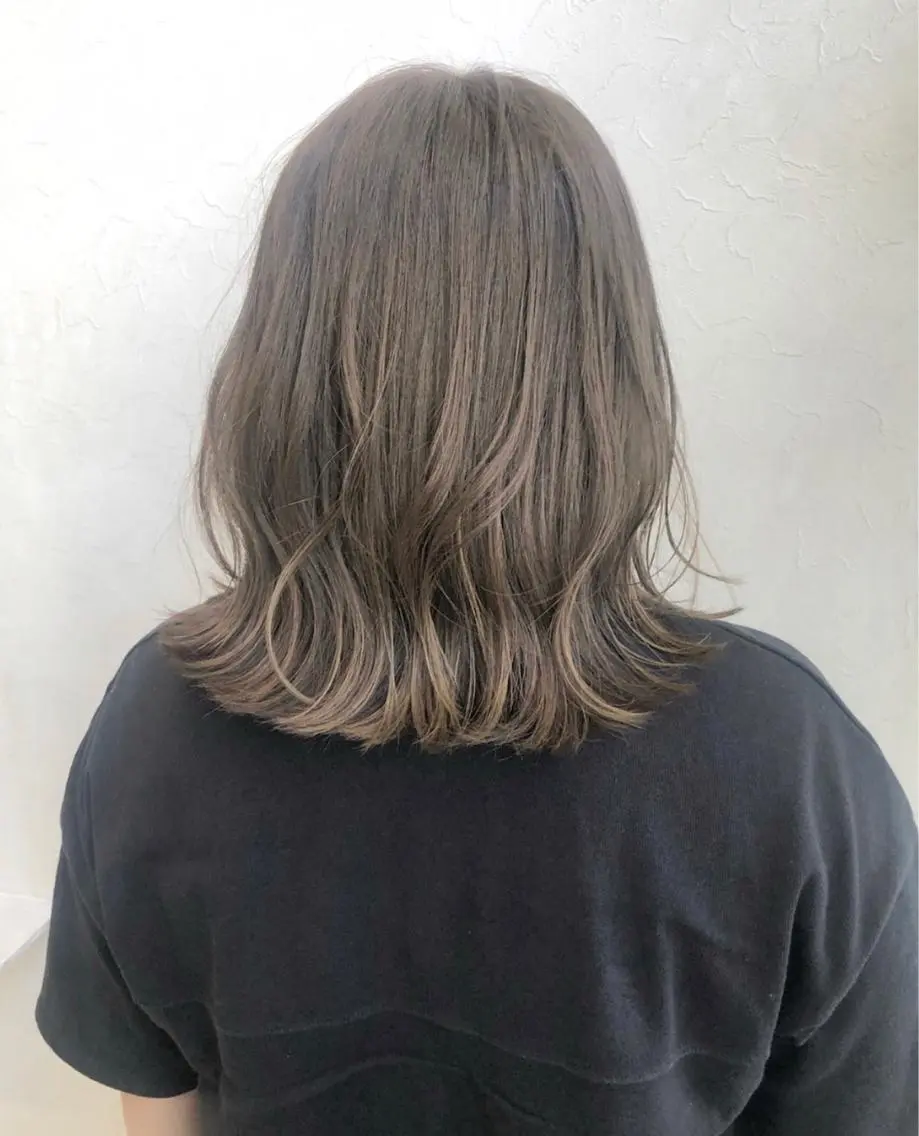ミディアム カラー nakahara madokaのヘアスタイル