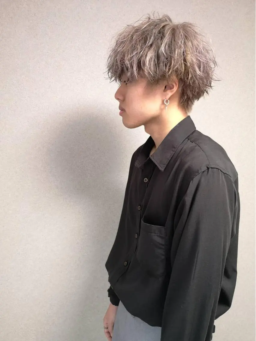 カラー メンズ カット トリートメント ヘッドスパ ヘアセット スパイキー/フェザー /波巻き/かいとのヘアスタイル
