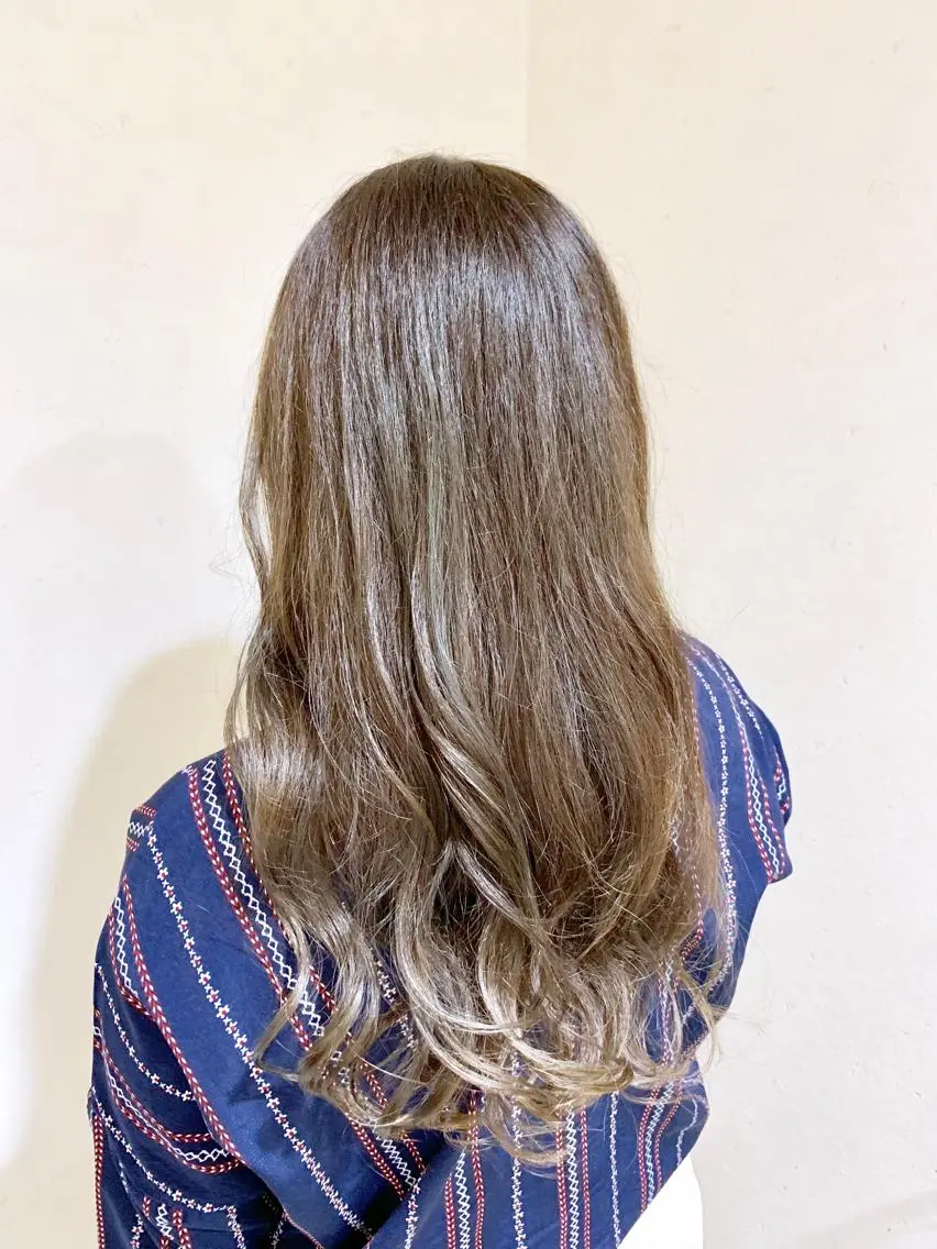 ロング カラー ヘアカラー タワラ ソウタ Directorのヘアスタイル