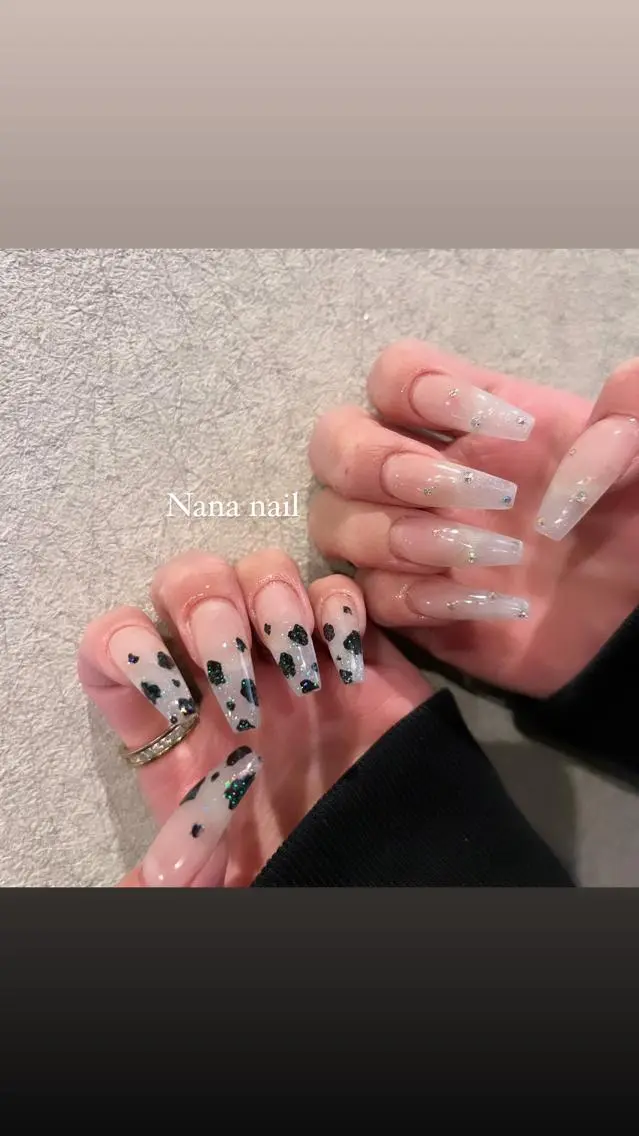 ネイル SAKATA MANAKAのネイルデザイン