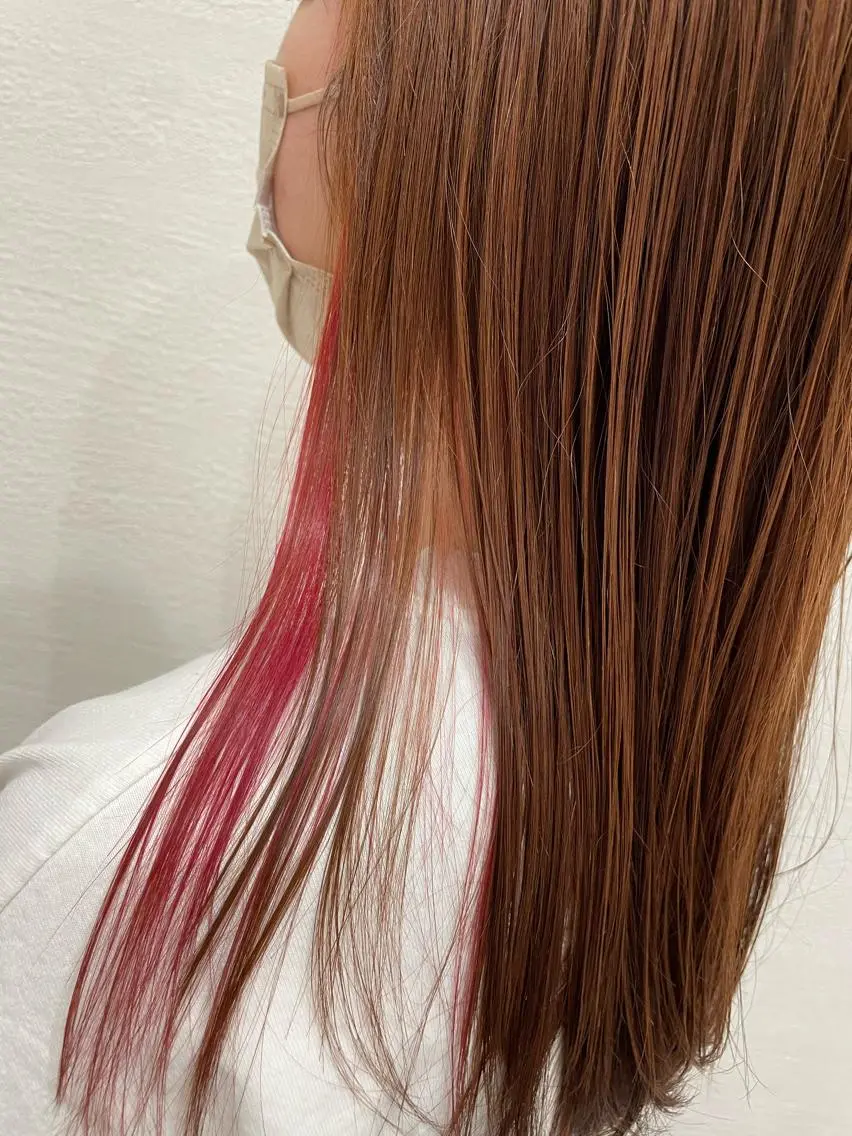 ロング カラー インナーカラー RONDEL 伽那のヘアスタイル