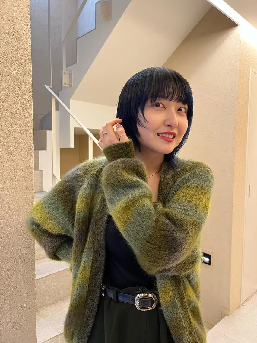 ミディアム カラー eri kinjoのヘアスタイル
