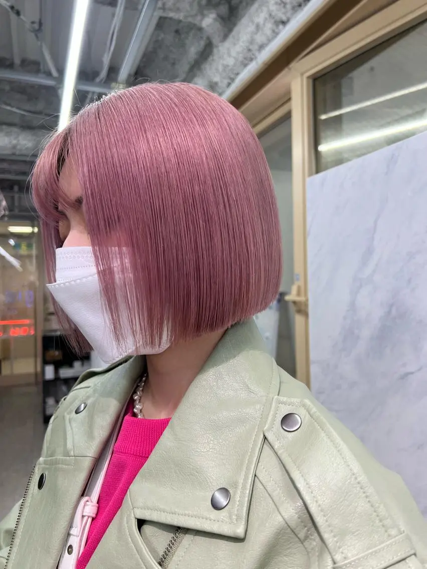 ショート カラー ハイトーン&髪質改善 &韓国エクステ🤎のヘアスタイル
