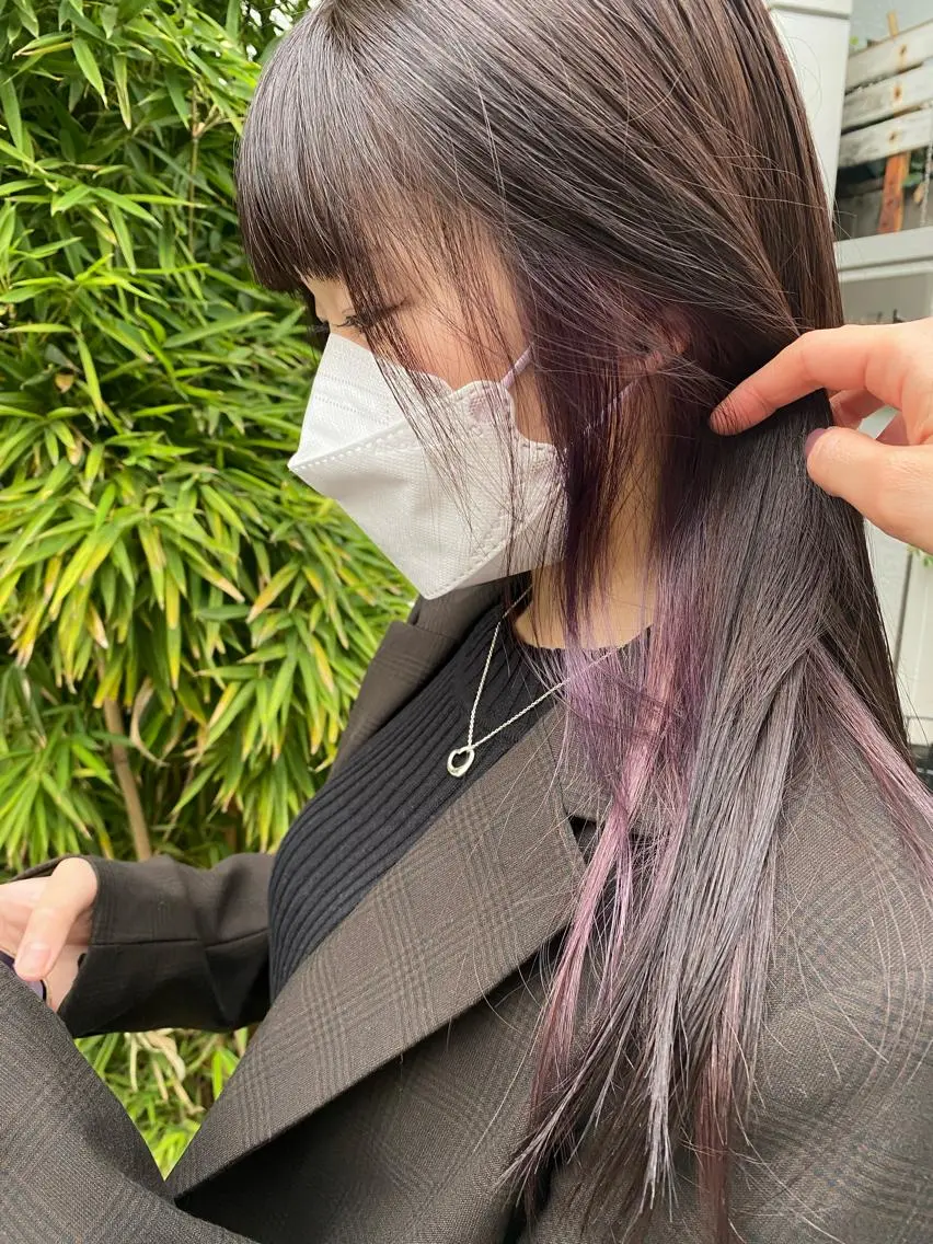 ロング カラー インナーカラー ラベンダーカラー カット ヘアカラー トリートメント Hayashi Shioriのヘアスタイル
