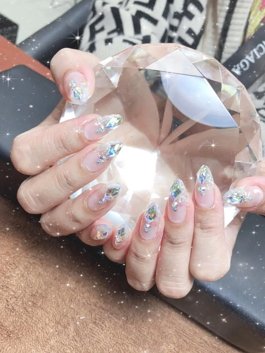 ミディアム ネイル ハンドネイル 《LB》ラブリエ Nail&eyeのマツエク・マツパデザイン