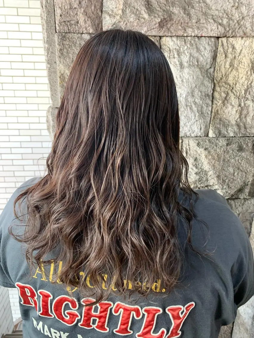 セミロング カラー 蓮見友里 PiSTA／portのヘアスタイル