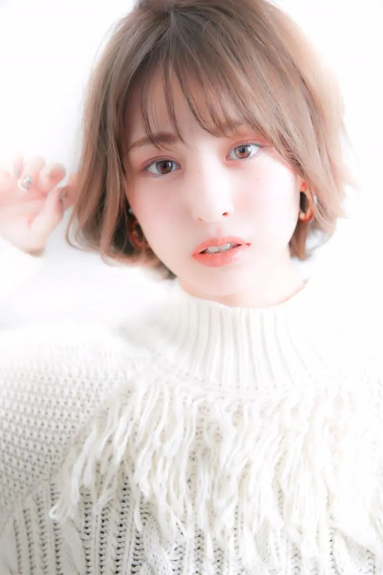 ミディアム カラー マツエク・マツパ ｓａｋｕｒａ .のマツエク・マツパデザイン