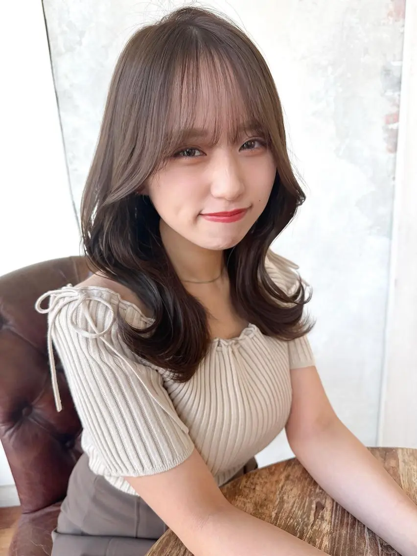 セミロング カラー ベージュカラー ブラウンカラー ブラウンベージュ くびれヘア 顔周りカット 顔周り/くびれヘア 韓国ヘア💕風間るなのヘアスタイル