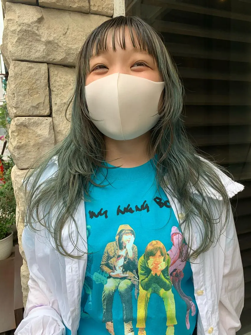 ロング ウルフカット 圧倒的デザイン力 店長🎨RENAのヘアスタイル