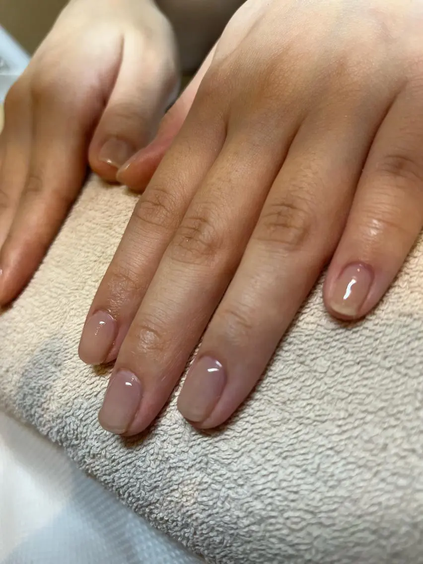 ネイル シンプルネイル anela 仁香のネイルデザイン