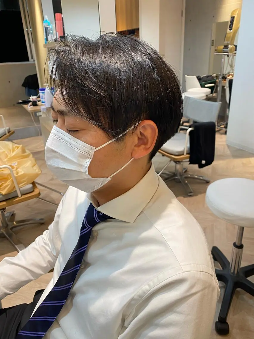 メンズ ビジネス カット 西山 恵太郎のヘアスタイル