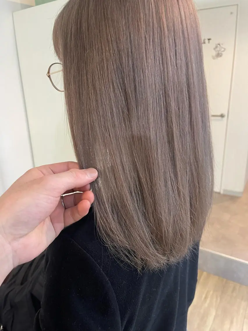 カラー 四ッ井 翔のヘアスタイル