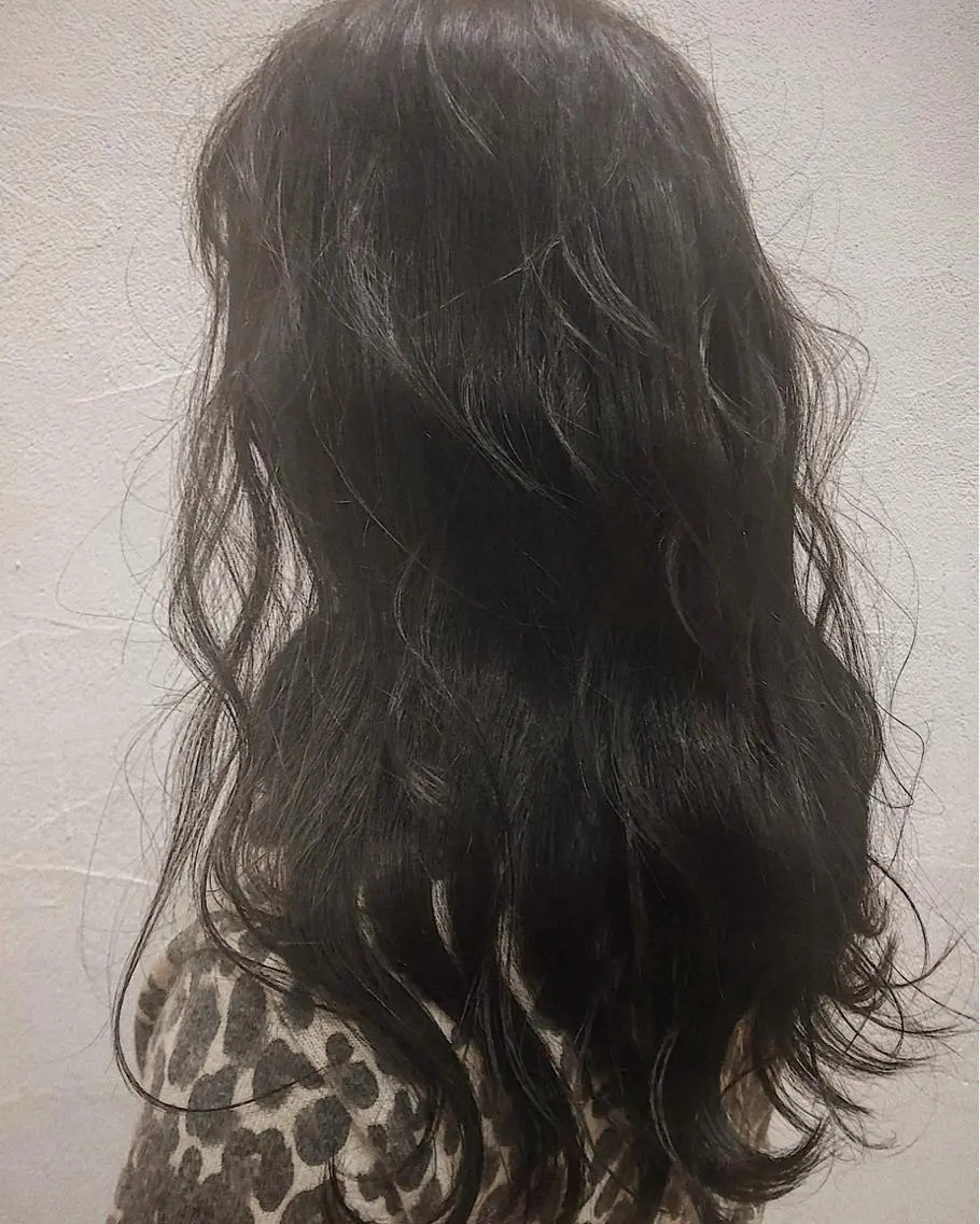 セミロング カラー ハイライトカラー ハイライト 360°キレイな ショートカットのヘアスタイル