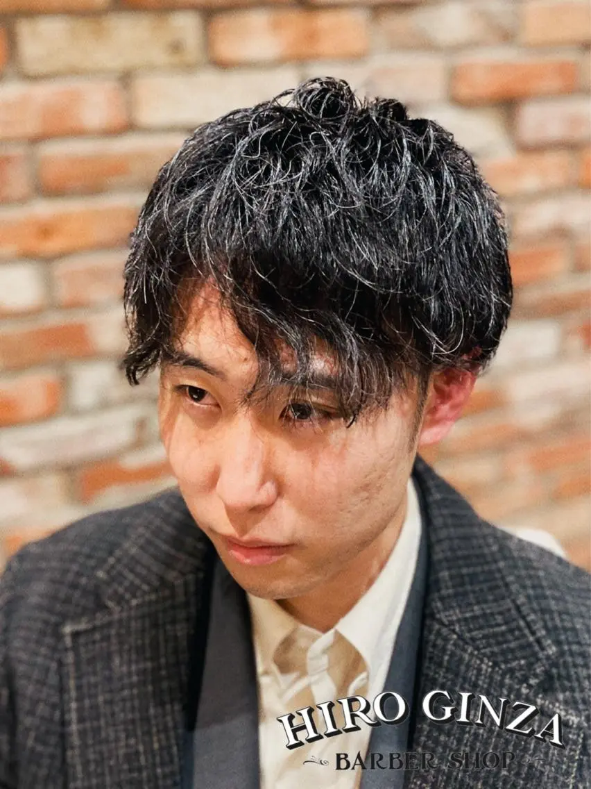 ミディアム パーマ メンズ ミディアムパーマ メンズパーマ ツイストスパイラルパーマ スパイラルパーマ ヒロ銀座 石川 昂のヘアスタイル